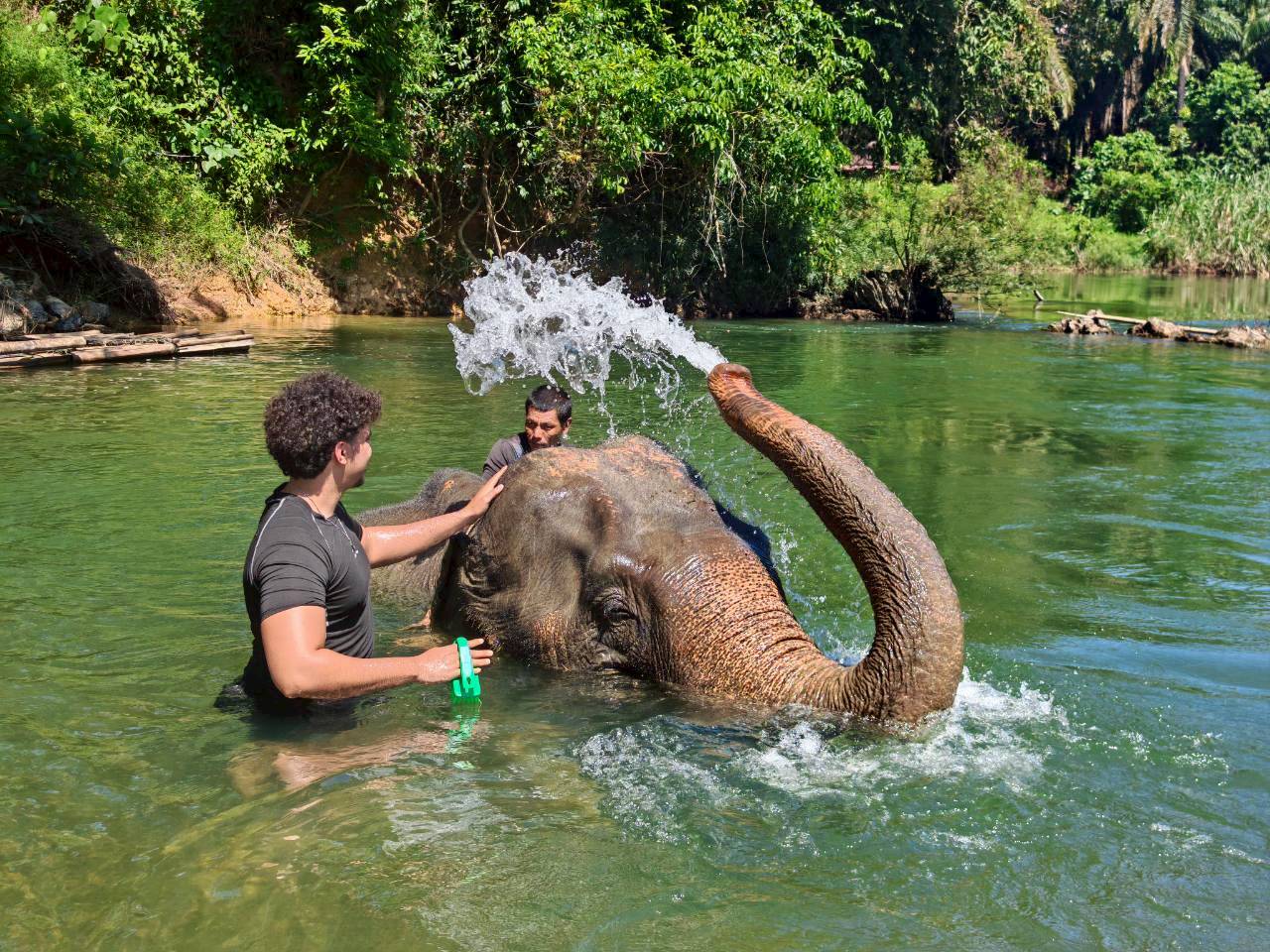 Mega 5 - 3 Days 2 Nights For 2 People Khao Sok & Cheow Lan Lake Explorer
