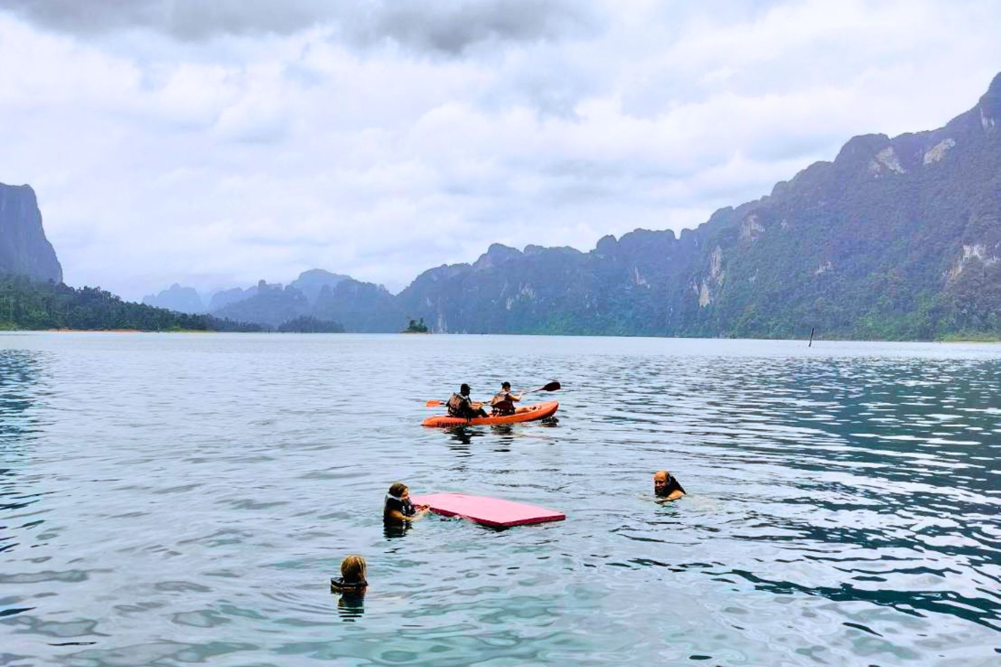 Mega 1 - Khao Sok & Cheow Lan Lake