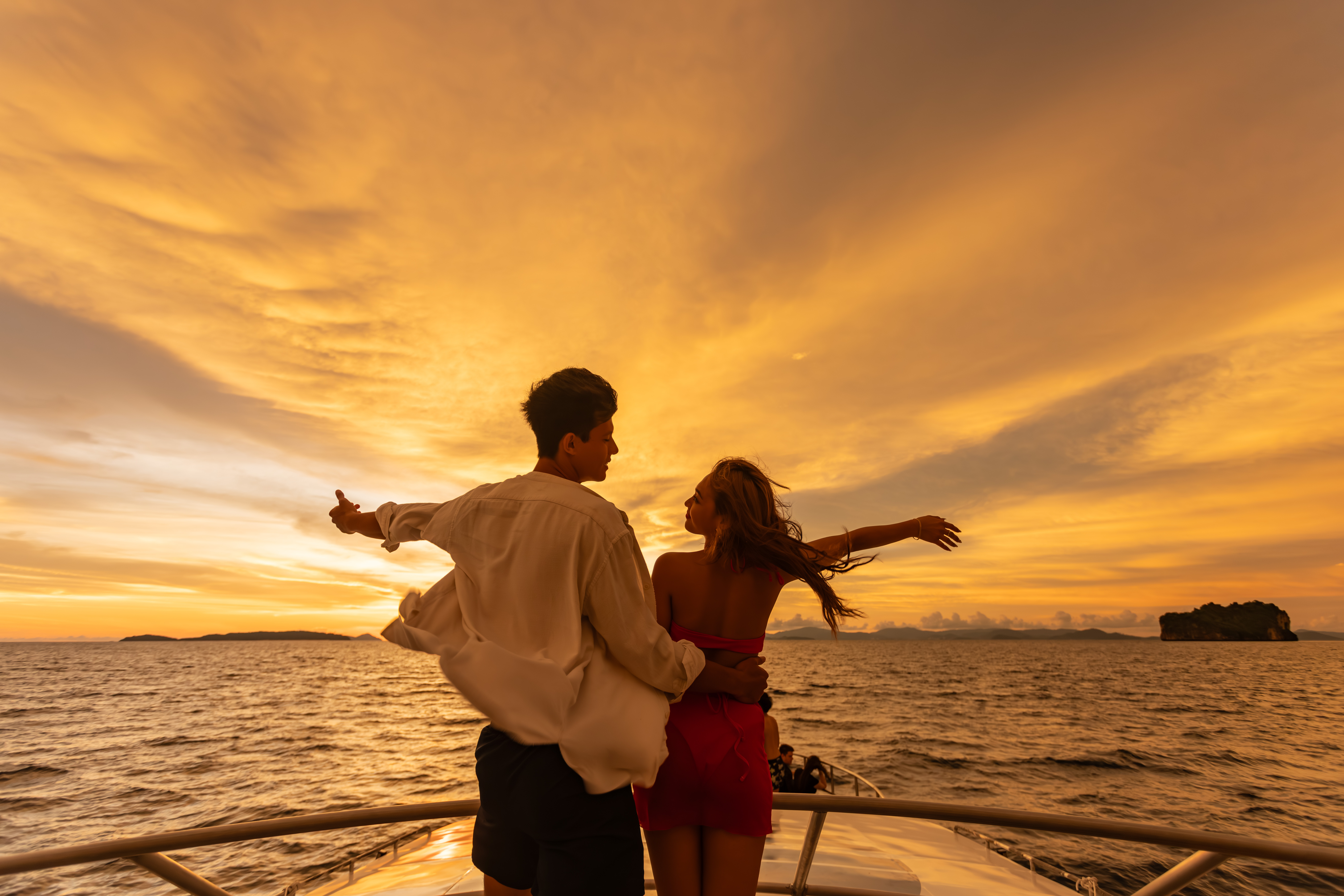Phi Phi Island & Bamboo Island - New Speed Catamaran
