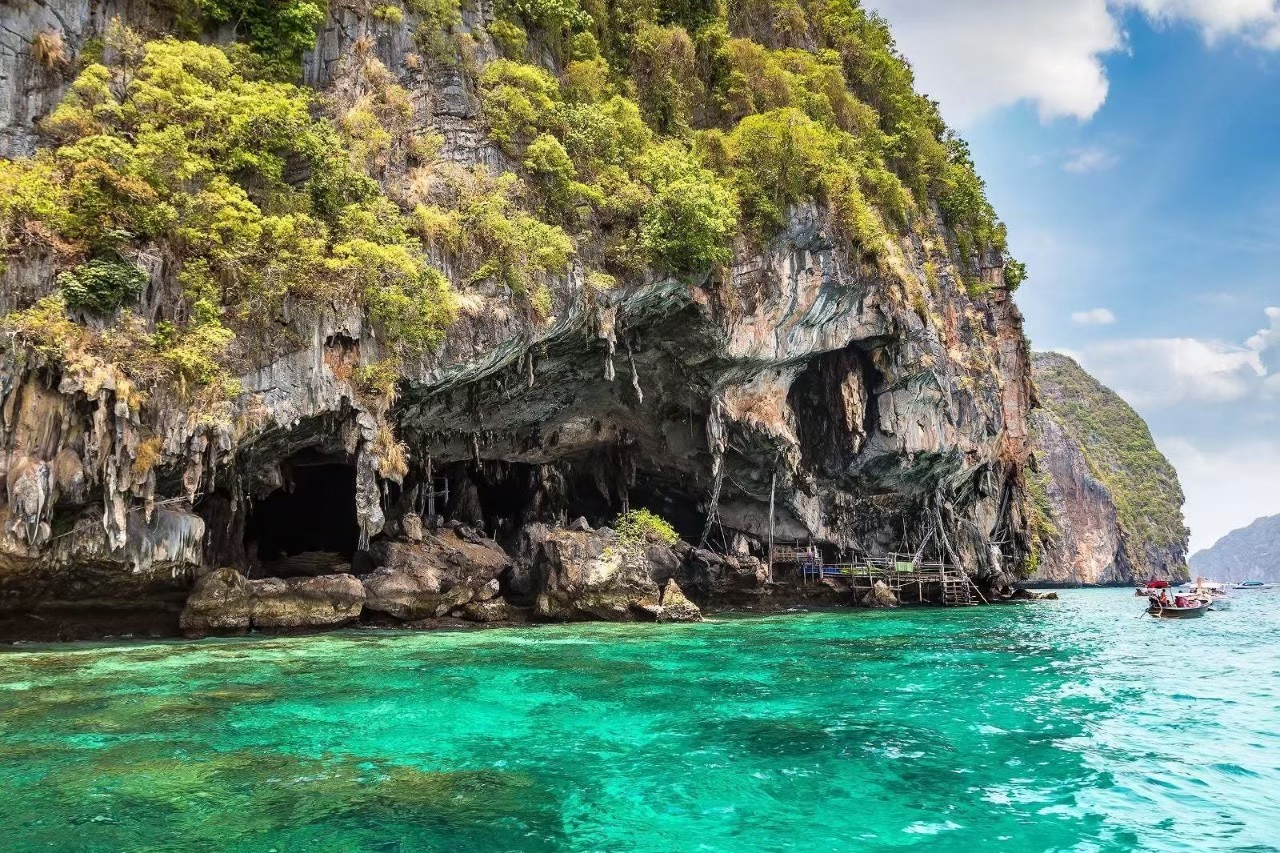 Phi Phi & Bamboo Islands by Speedboat - AMZ