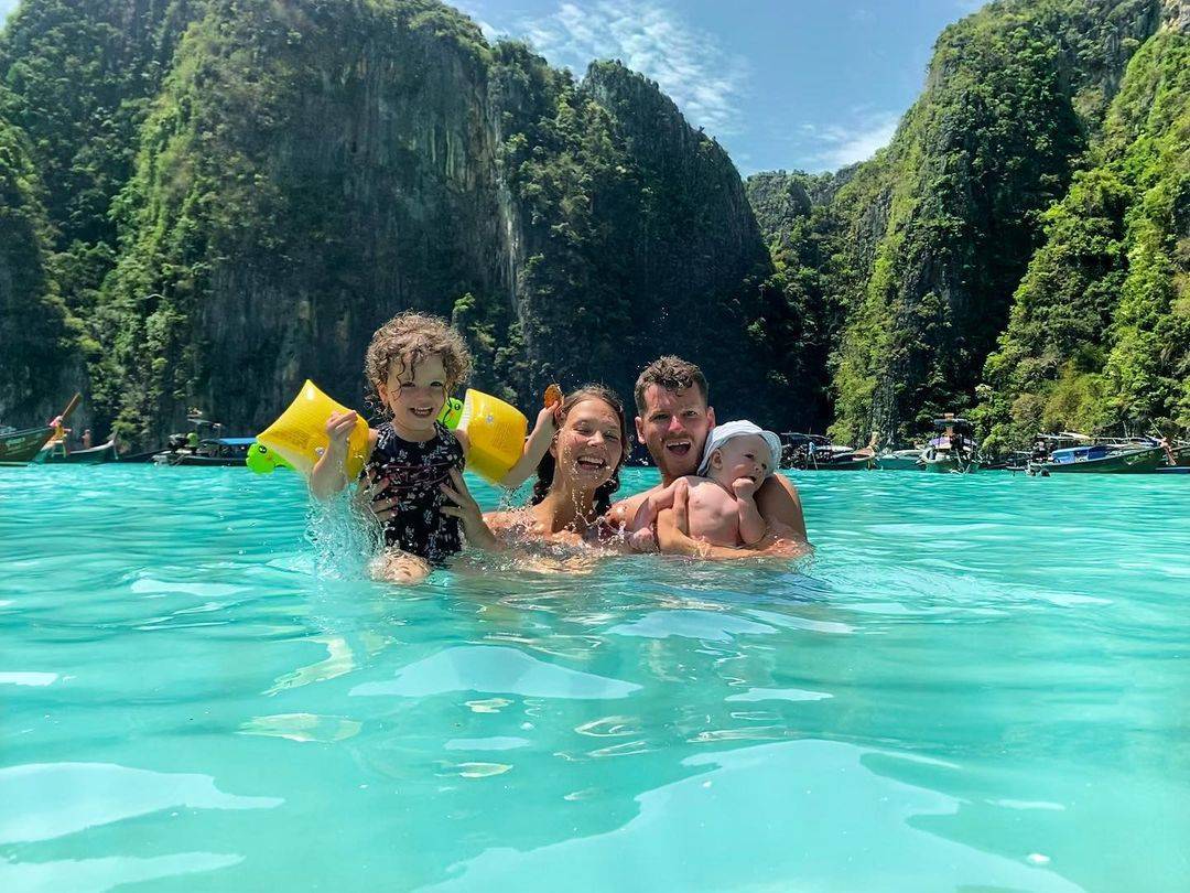 Phi Phi & Bamboo Islands by Speedboat - AMZ