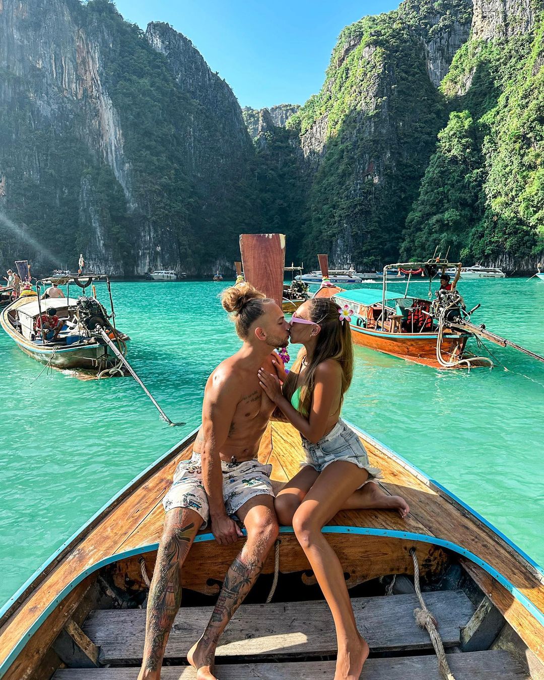 Phi Phi & Bamboo Islands by Speedboat - AMZ