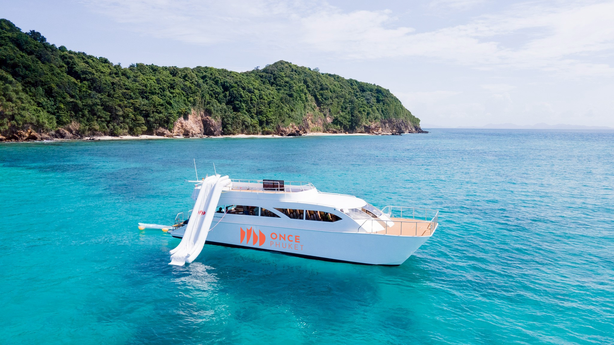 Phi Phi - Maya - Bamboo - Khai - Maiton Sunset (5 Islands) By Luxury Speed Catamaran