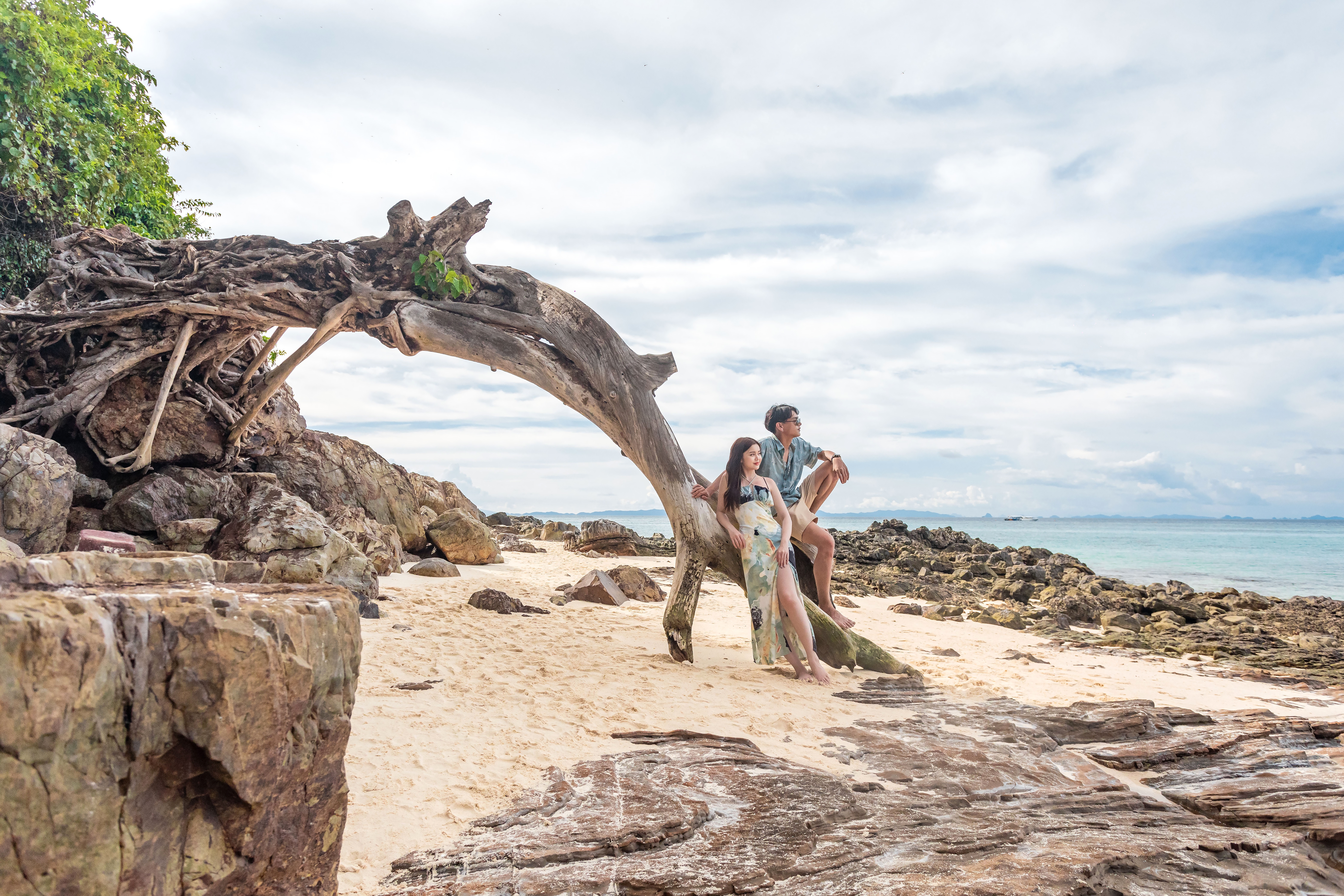 Phi Phi - Bamboo Island By Speed Boat - SS