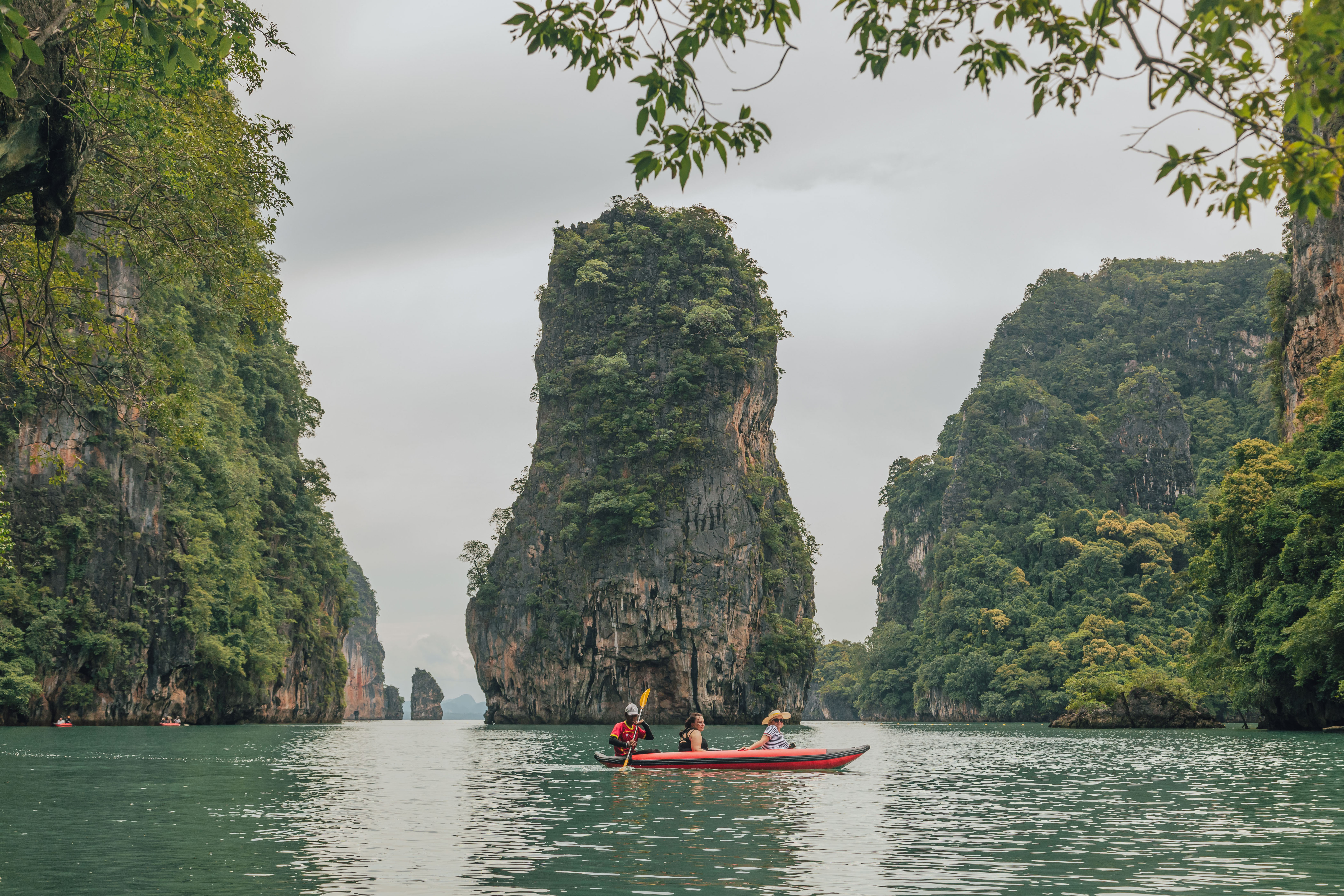Phi Phi - James Bond Islands By Speed Boat - SWN