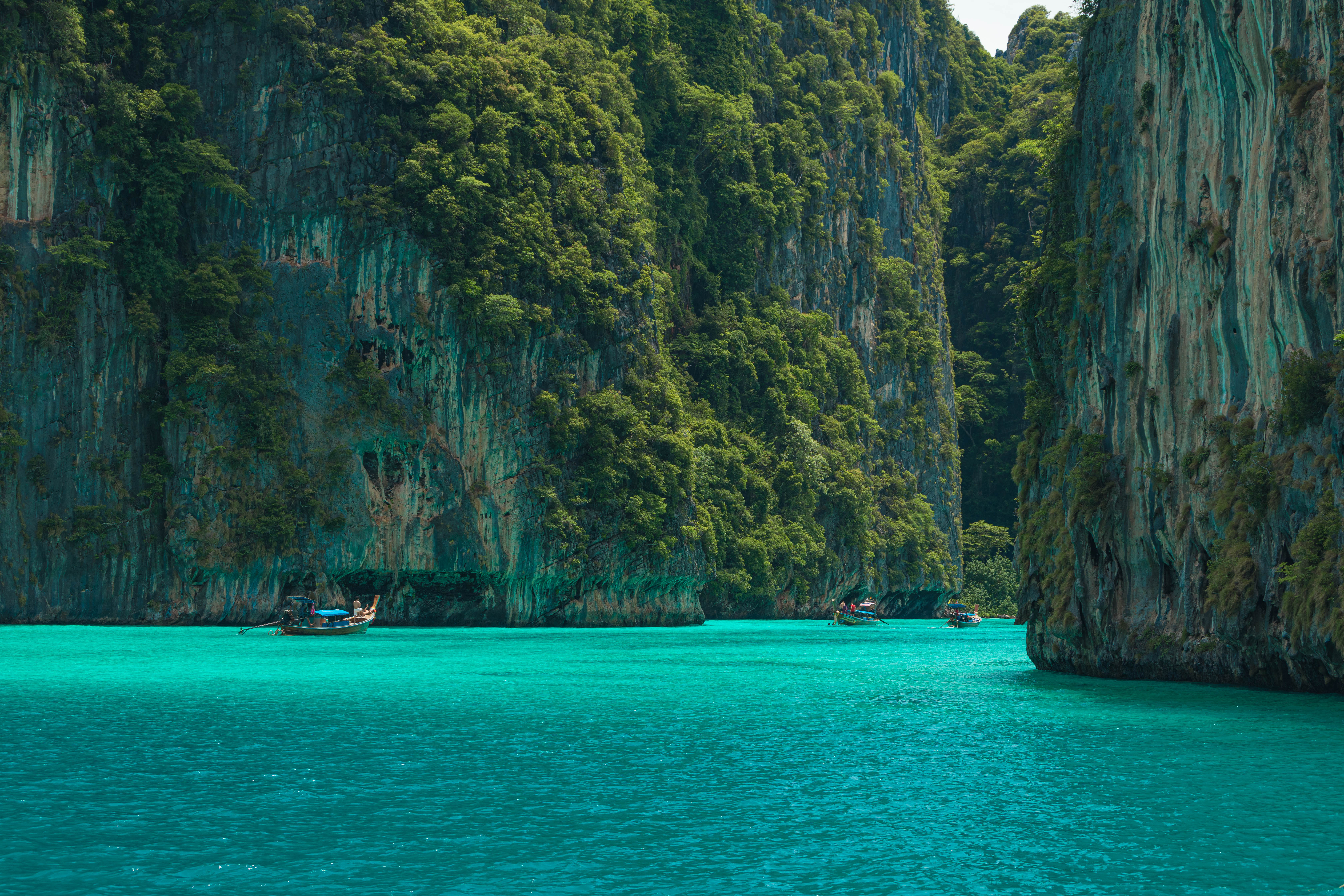 Phi Phi & Bamboo Island By Catamaran - ASP