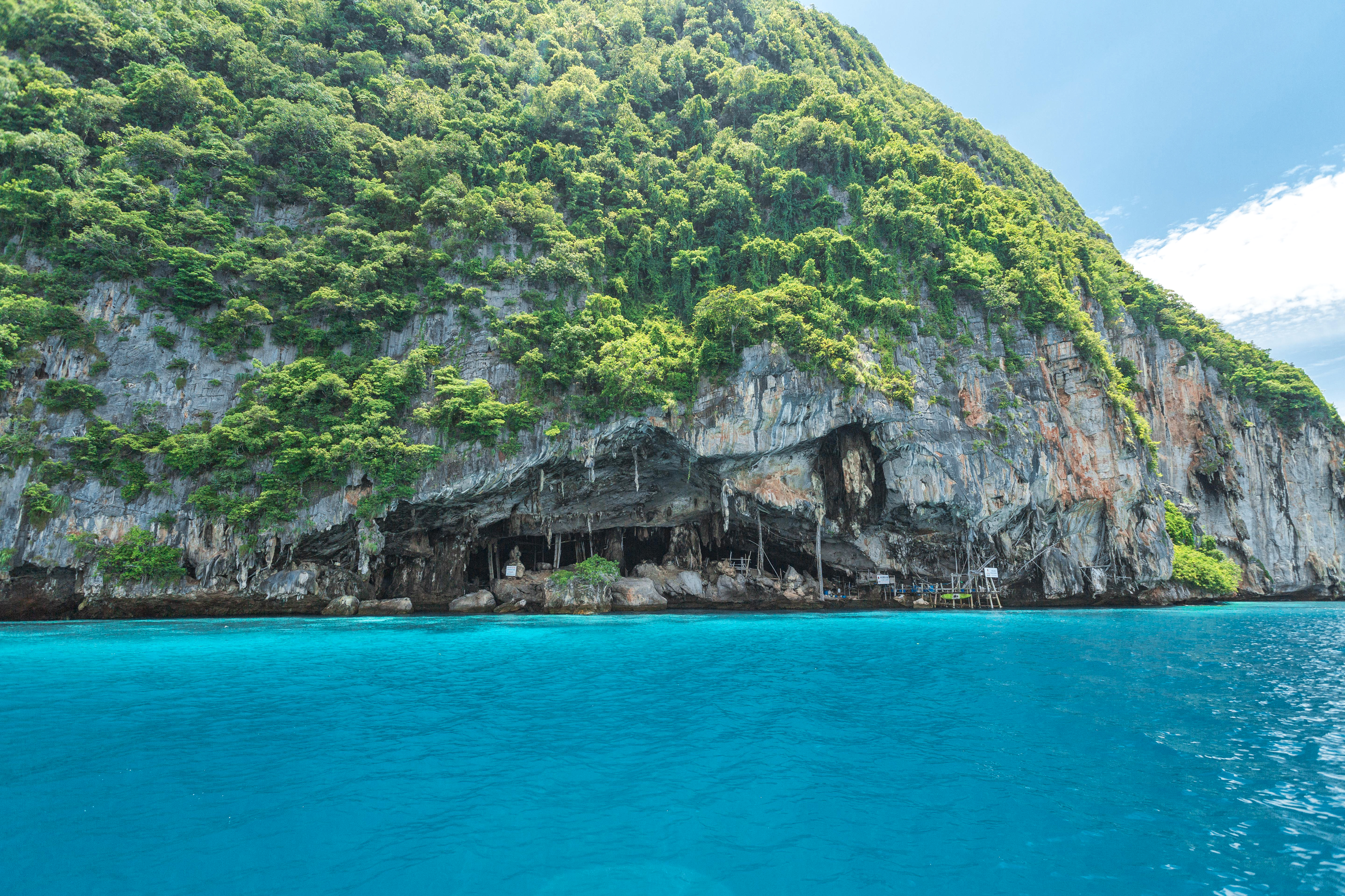 Phi Phi & Bamboo Island By Catamaran - ASP